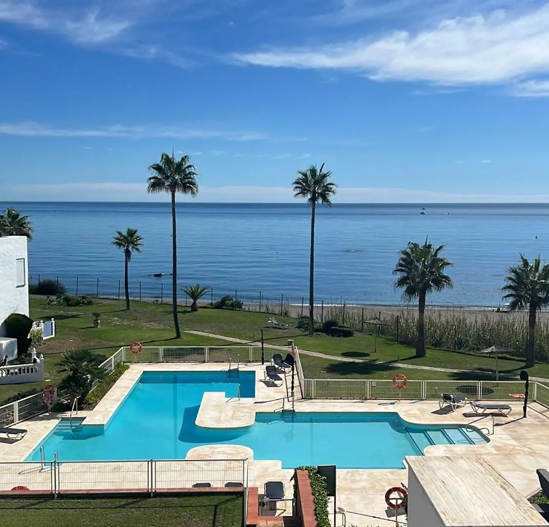 Beachfront Penthouse Luxury Bahia de Casares 0*,