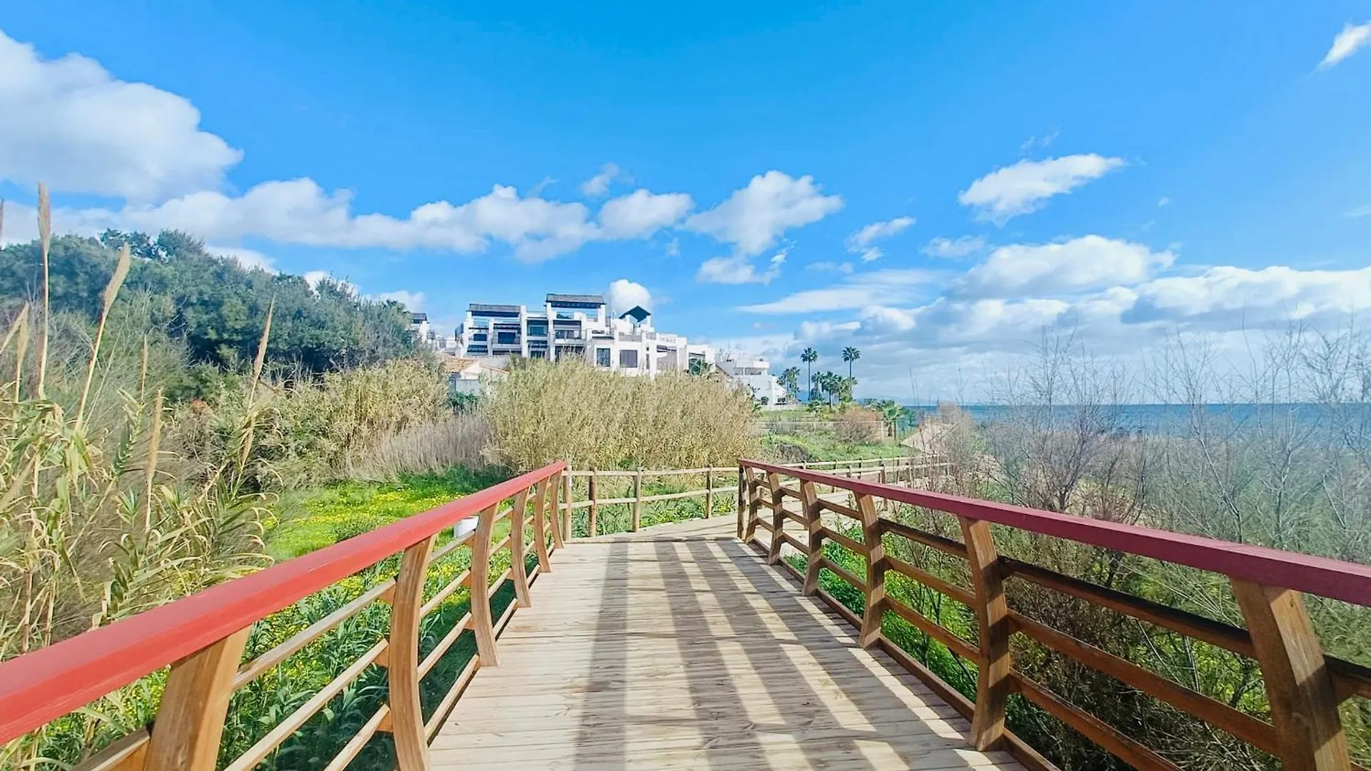 Beachfront Penthouse Luxury Bahia de Casares Espanha
