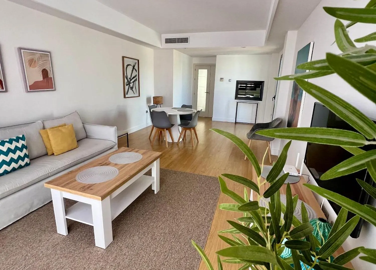 Beachfront Penthouse Luxury Bahia de Casares 0*,